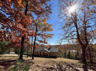 134 Oak Grove Ln, Yellville, AR 72687