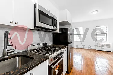 Rented by Wave Real Estate Group
