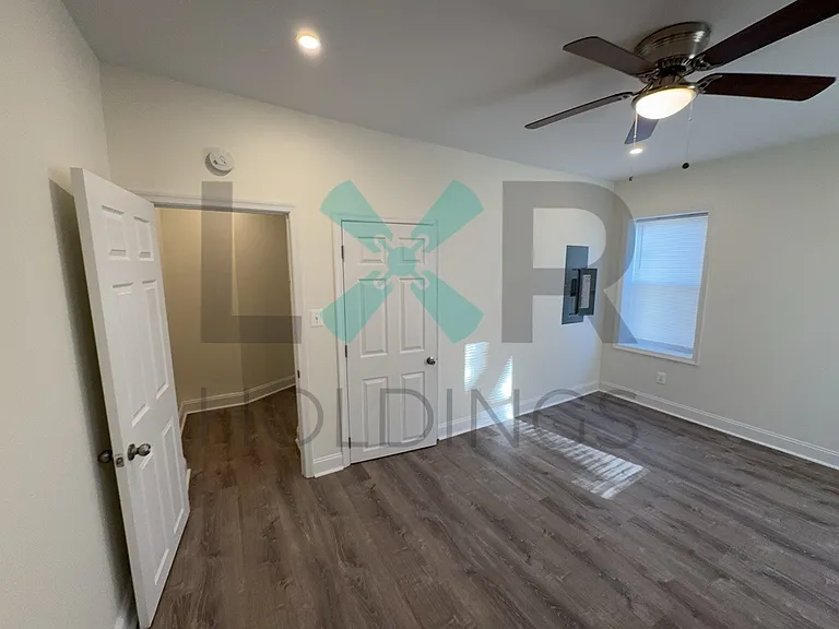 1116 Main St — Photo 9