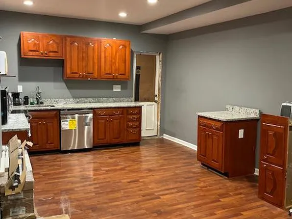1115 S Carey St, Baltimore, MD 21223