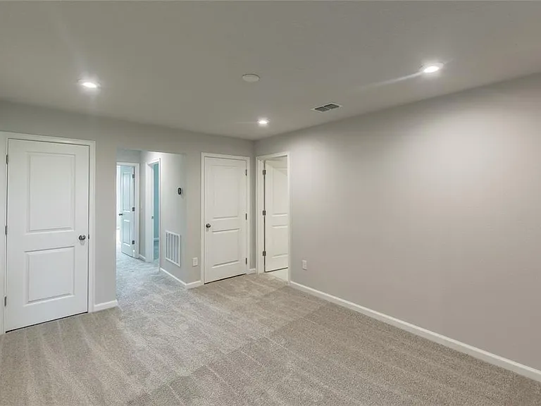 19309 Blue Pond Dr — Photo 12