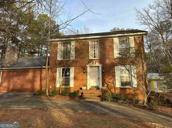 200 McKinley Cir, Lagrange, GA 30240