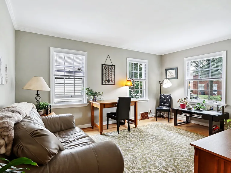 4520 N Woodruff Ave #4520 — Photo 4