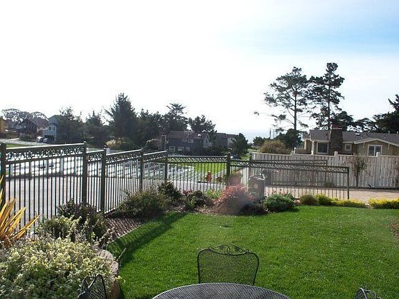 2nd image of 471 Cortez Ave