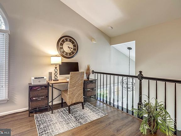 5th image of 5717 Balsam Grove Ct