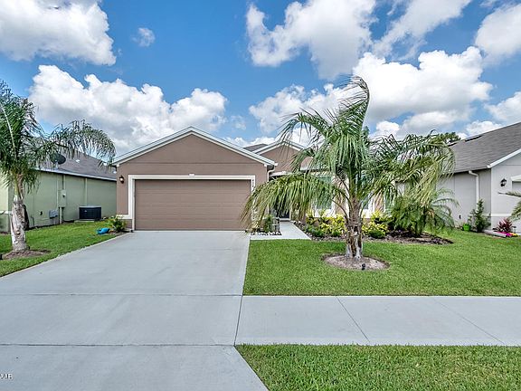 2nd image of 404 White Coral Ln
