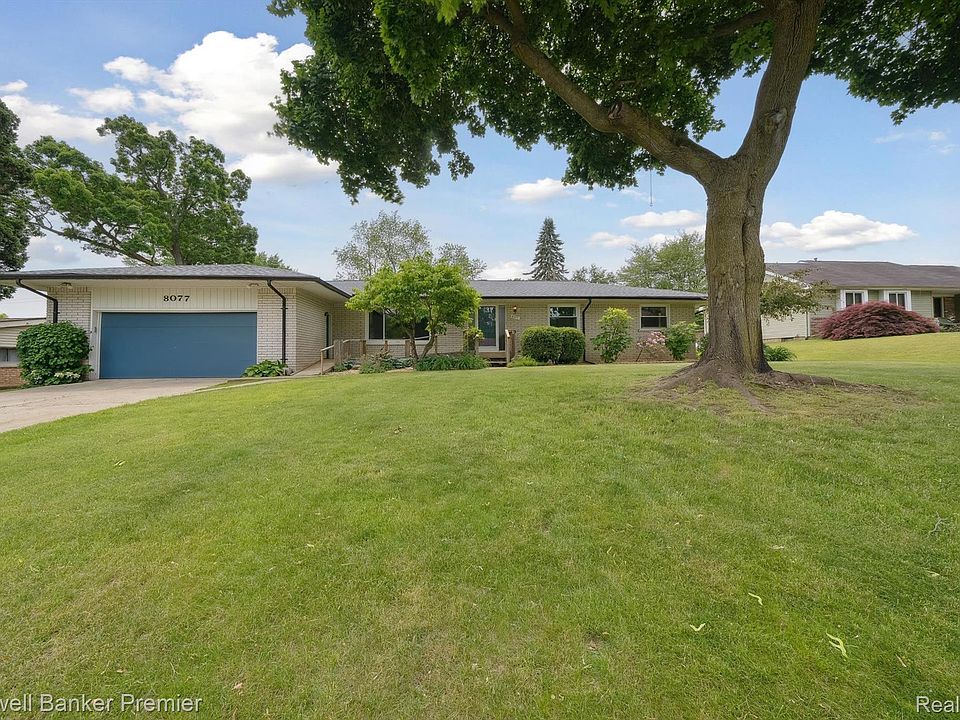 1st image of 8077 Casa Mia Dr