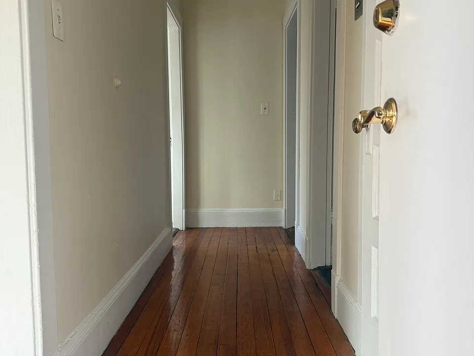 27 Forest St #2