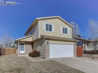 4260 Rollins St, Colorado Springs, CO 80911
