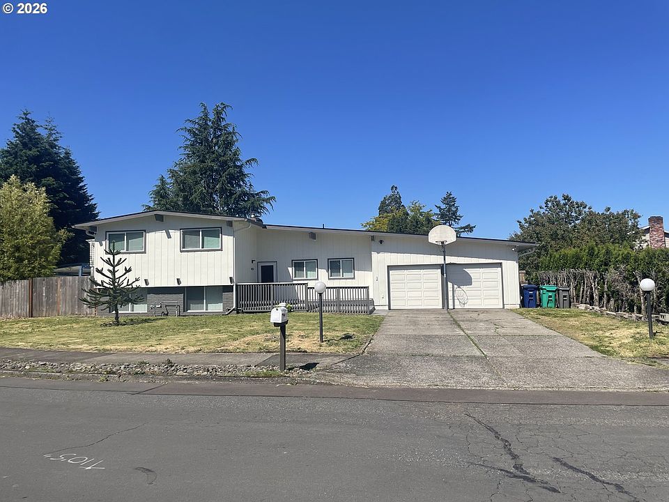 1st image of 1021 NE 195th Ave