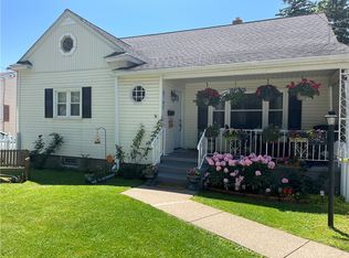 2912 Perry St, Erie, PA 16504