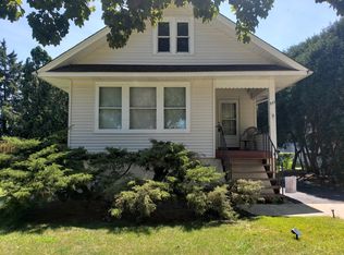 843 Walter Ave, Des Plaines, IL