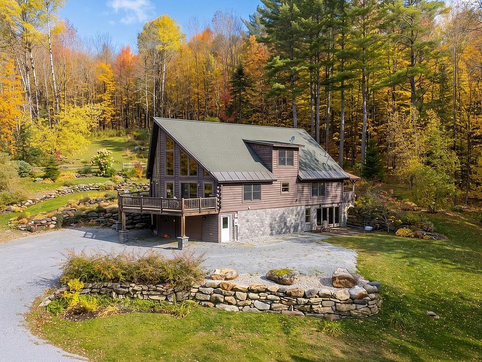 1st image of 415 Crown Point Road