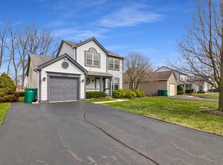 848 Crossland Dr, Grayslake, IL 60030