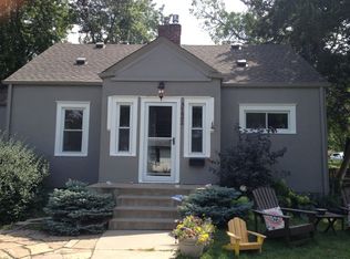 3121 W 56th St, Edina, MN 55410