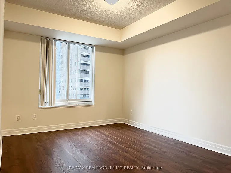 35 Balmuto St #1602 — Photo 16