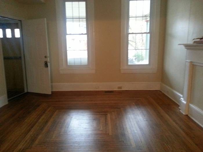 Apt 1 living room