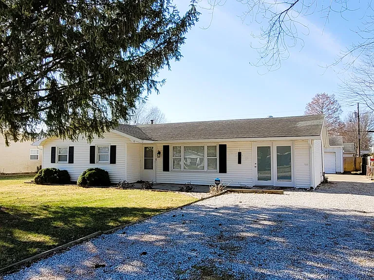 4426 Varner Rd — Photo 1