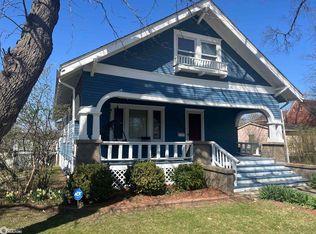 903 E Burlington Ave, Fairfield, IA 52556