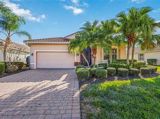 4218 64th Dr E, Sarasota, FL 34243