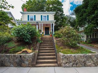 118 N Hawthorne Rd, Winston Salem, NC 27104