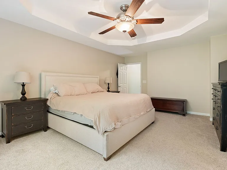 2825 Casona Way — Photo 15