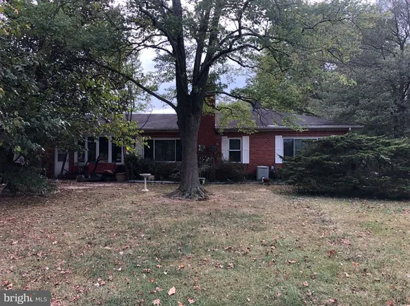 5709 Old Branch Ave, Temple Hills, MD 20748