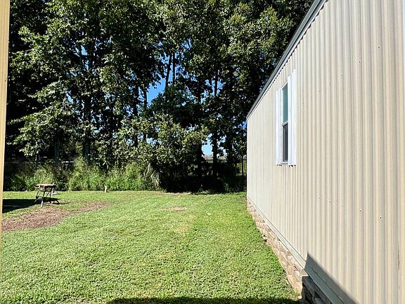 5th image of 565 Racket Dr #565