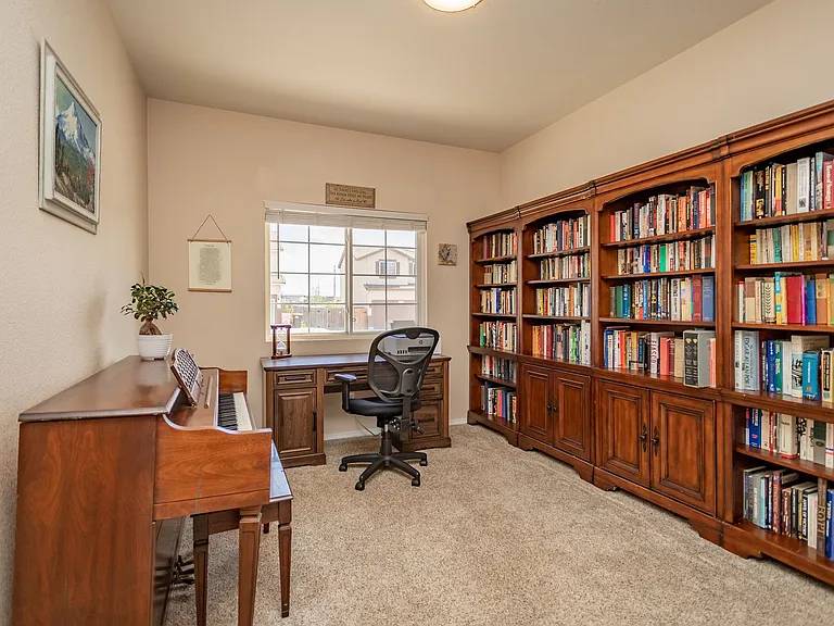 5712 Stable Ct — Photo 8