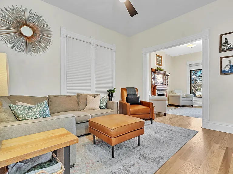 2534 N Humboldt St — Photo 25