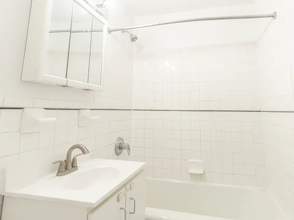 1279 East 17th Street image 6 of 6