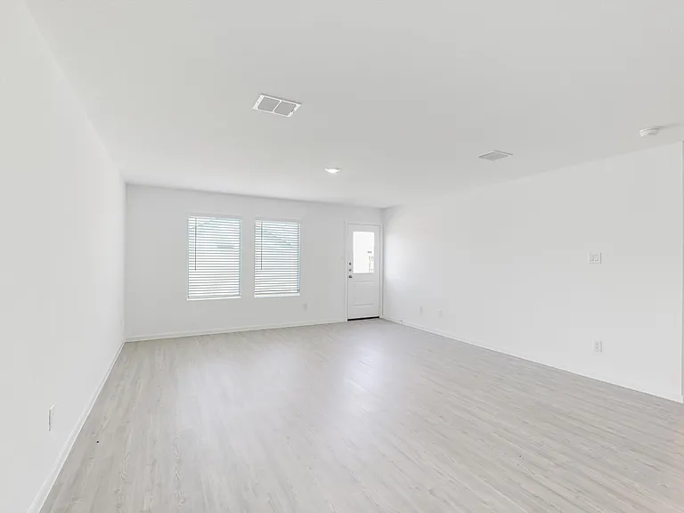 6744 Teal Cir — Photo 12