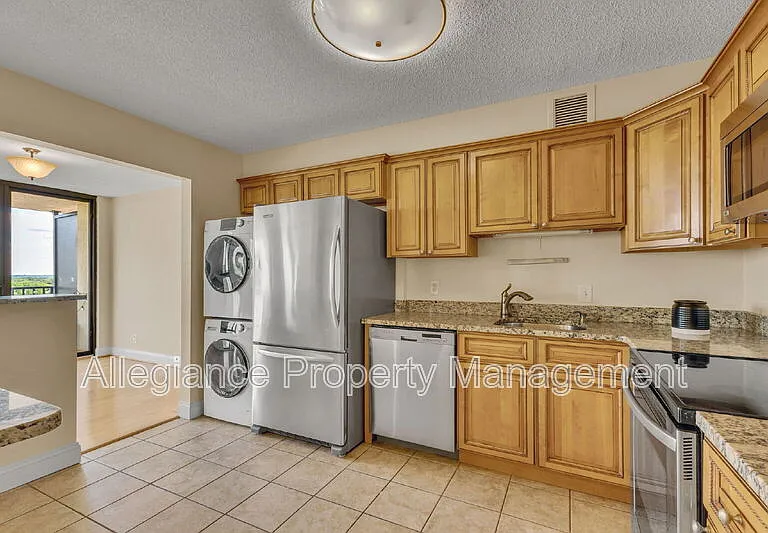 6800 Fleetwood Rd #1105 — Photo 10