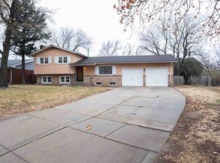 2605 N Pershing St, Wichita, KS 67220