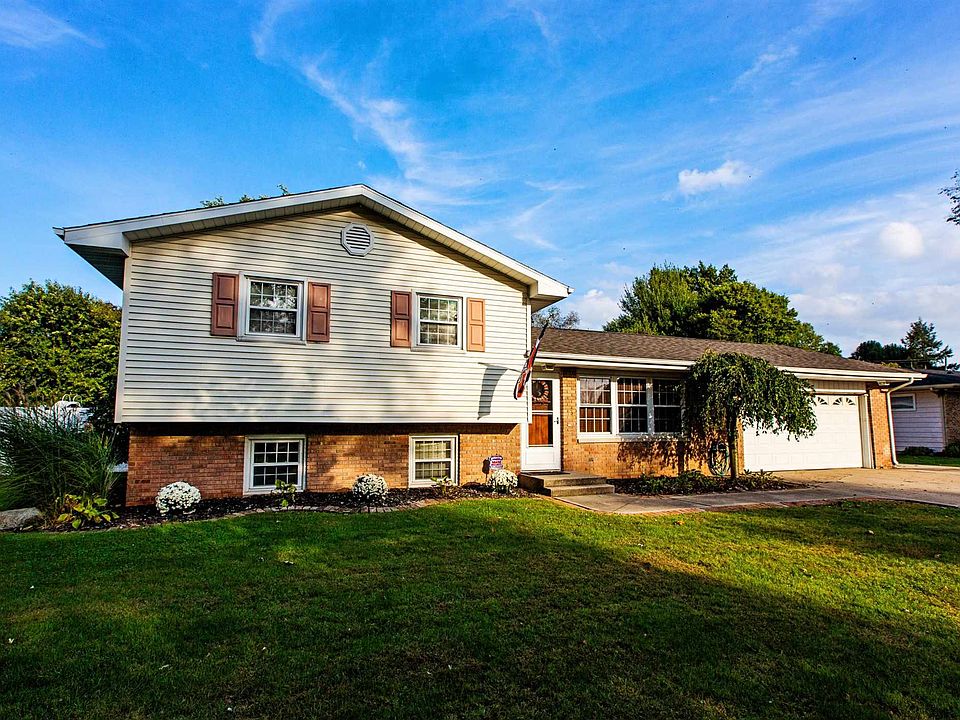 1st image of 73 Greenway Dr
