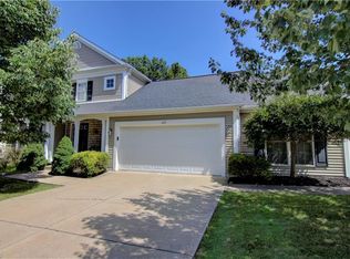 687 Monticello Place Ln, Cleveland, OH 44143