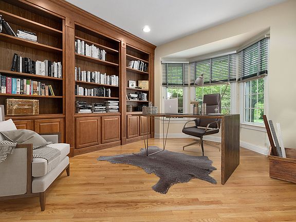 Office - Furniture Staged