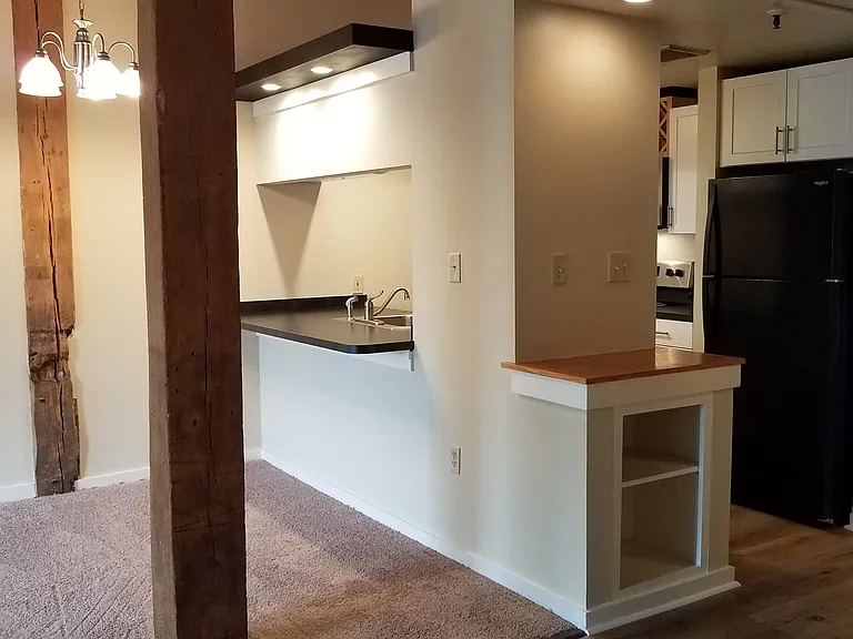 Shoe Factory Apartments — Photo 14