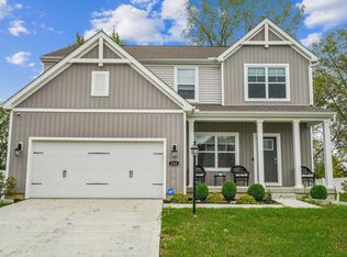 240 Old Bay Dr, Pataskala, OH 43062