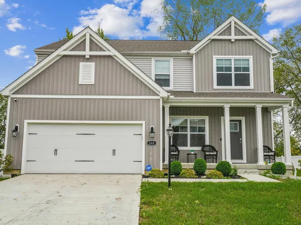 240 Old Bay Dr, Pataskala, OH 43062