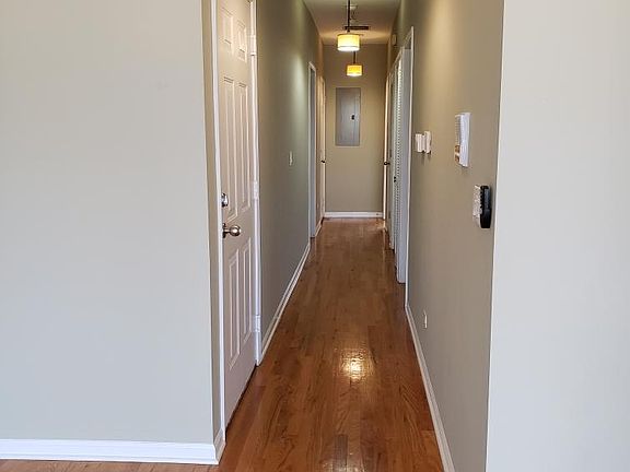 4th image of 2918 S Wentworth Ave APT 4