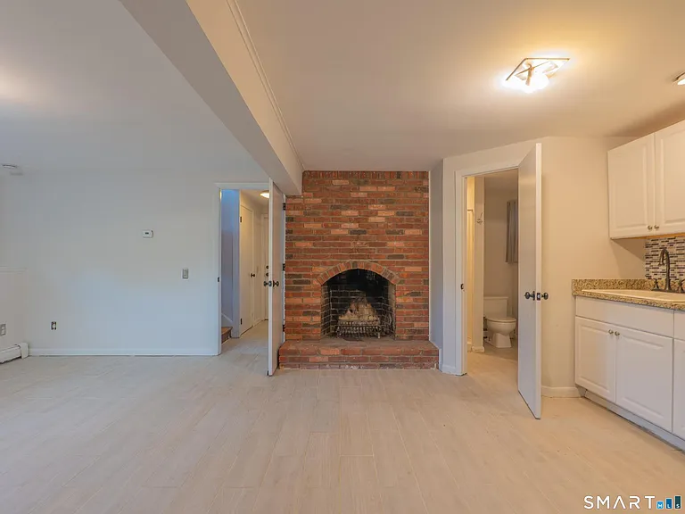 45 Riverside Rd — Photo 29