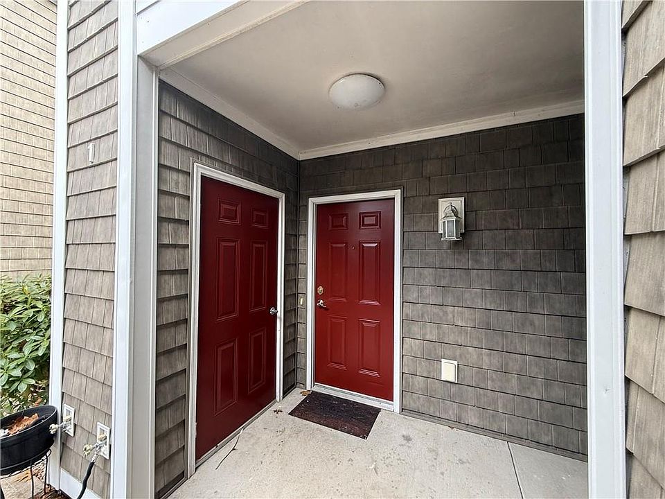 1st image of 70 Turner St #F-1