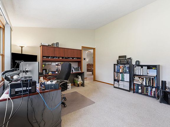 5th image of 26809 Sweetwater Way