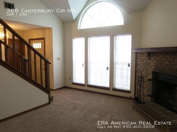 3rd image of 386 Canterbury Cir