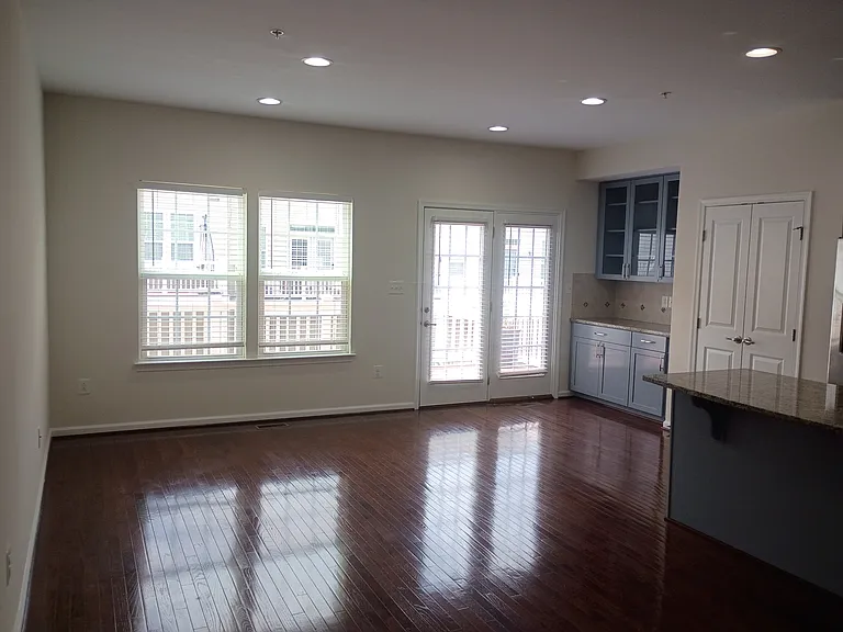 3560 Fort Lincoln Dr NE — Photo 32