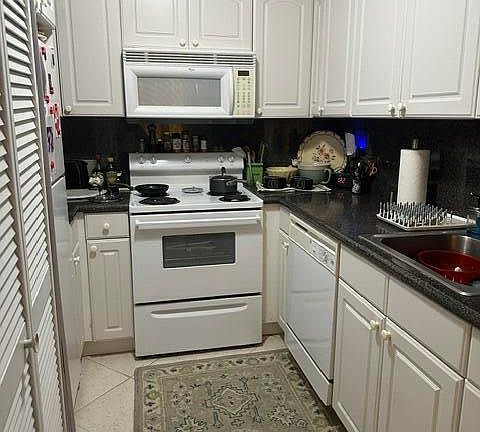 2nd image of 8875 WARWICK Drive