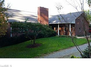 9075 Broad St, Rural Hall, NC 27045