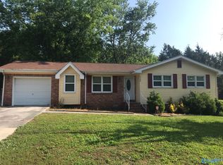 5006 Stag Run Cir NW, Huntsville, AL 35810