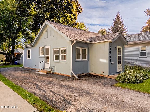 5th image of 3068 123rd St